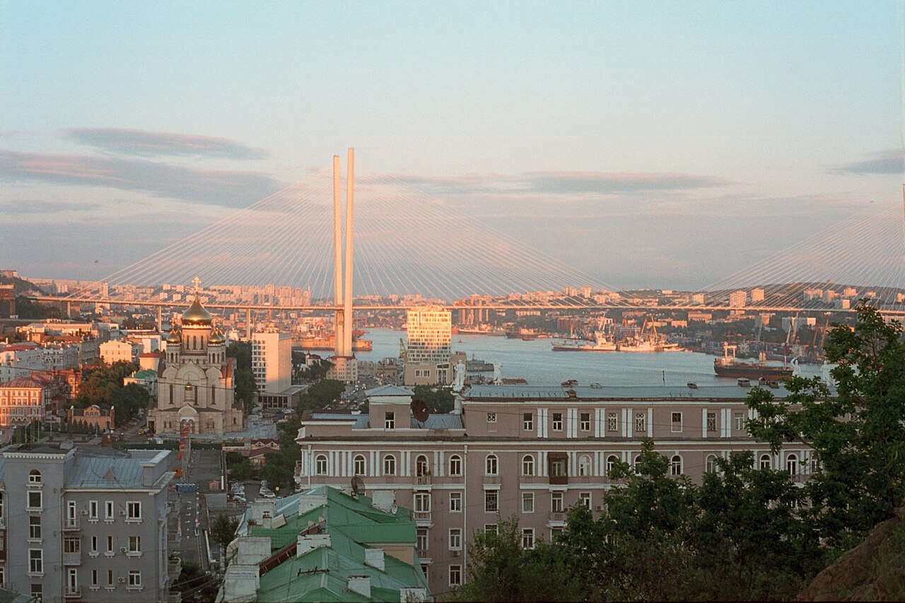 Золотой мост во Владивостоке